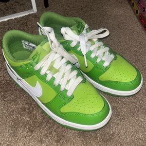 Nike dunk chloryphyll